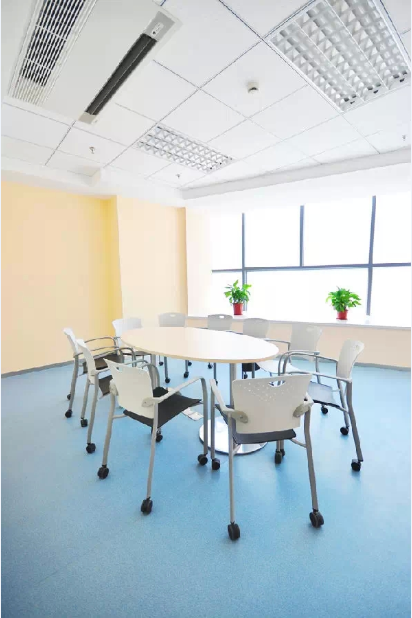 辦公家具選擇：綠色、環(huán)保、實用